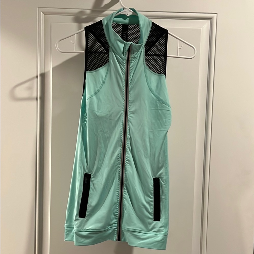 MPG Mint Green Sleeveless Zip-Up running Vest NWT